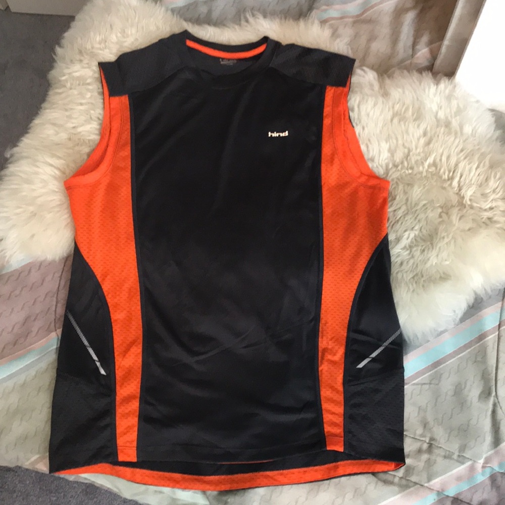 Sleeveless runner jersey